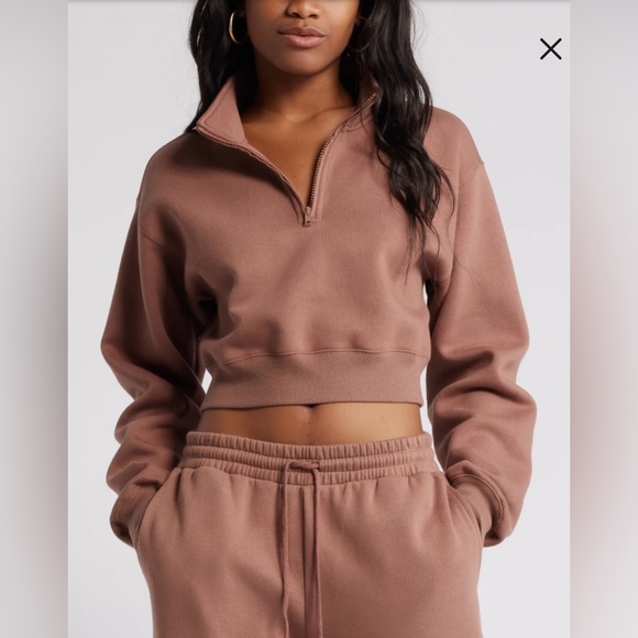 bp Tops - BP brown topaz cropped quarter zip (A2-24)‎